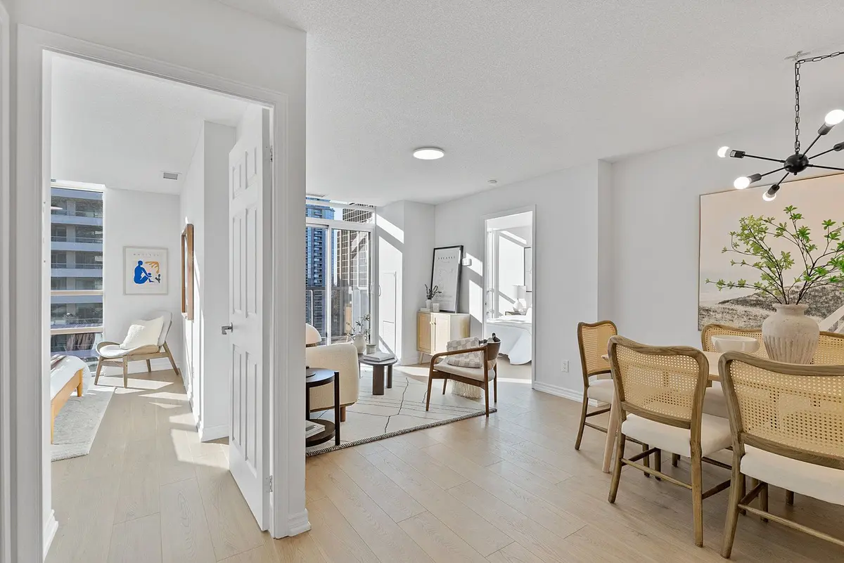 35 Hollywood AVE #2318, Toronto C14, ON M2N 0A9