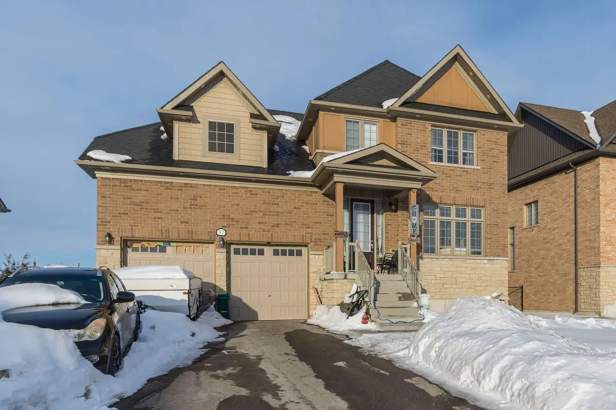 37 Summer Breeze DR, Quinte West, ON K0K 1L0