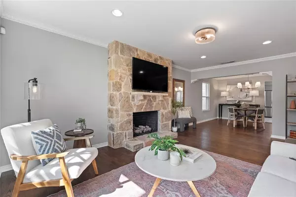 Dallas, TX 75214,6211 Marquita Avenue