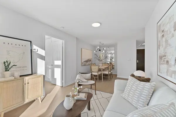 35 Hollywood AVE #2318, Toronto C14, ON M2N 0A9