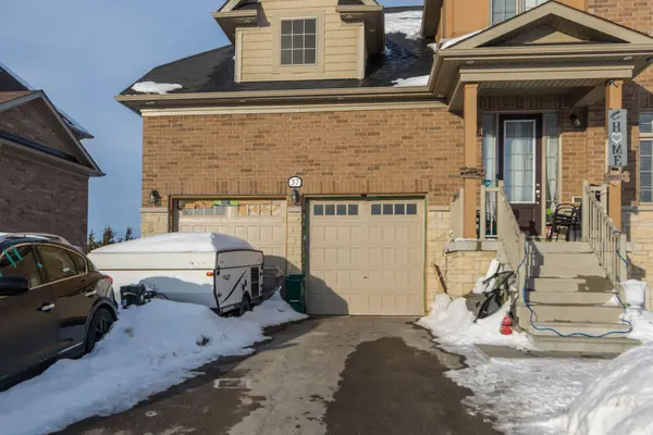 37 Summer Breeze DR, Quinte West, ON K0K 1L0