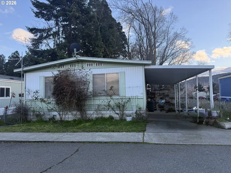 3800 W 6TH ST #40, The Dalles, OR 97058