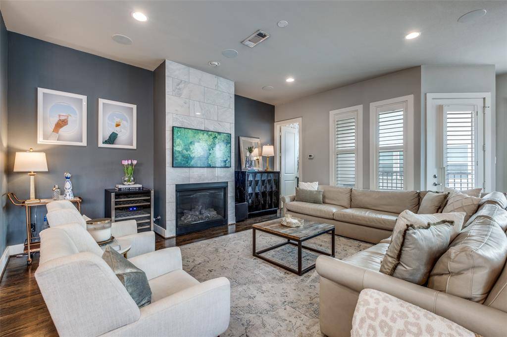 6015 Chimera Court, Dallas, TX 75206