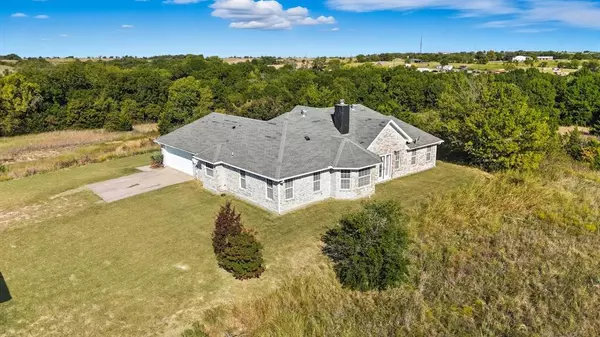 2296 Old Decatur Road, Decatur, TX 76234