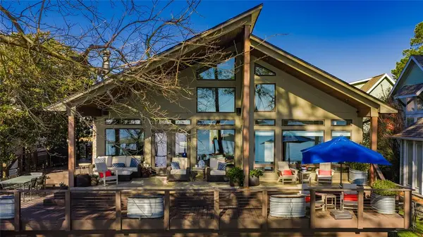 199 Seaside Drive, Gun Barrel City, TX 75156