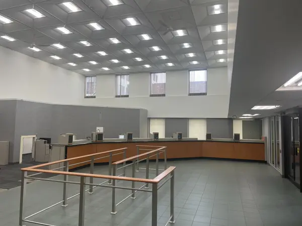 4 & 14 King ST W, Oshawa, ON L1H 1A3