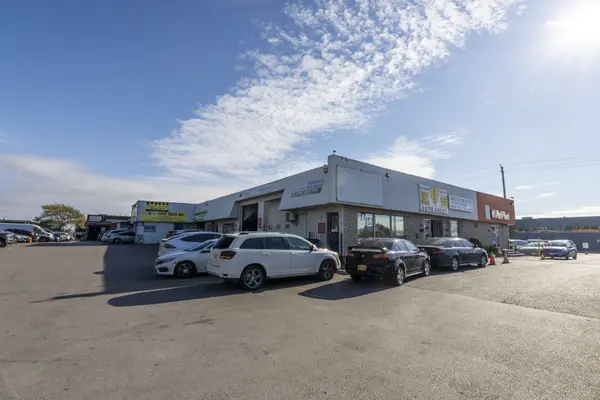 773 Warden AVE, Toronto E04, ON M1L 4C2