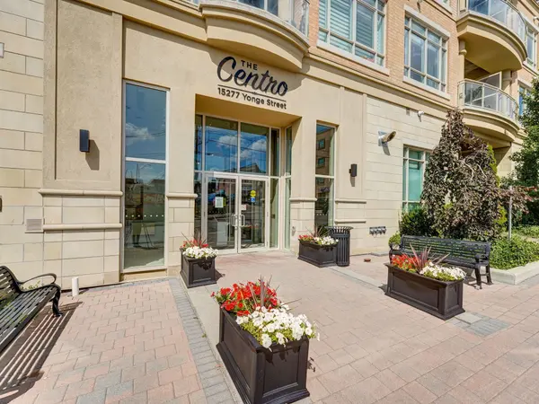 15277 Yonge ST #503, Aurora, ON L4G 1Y3