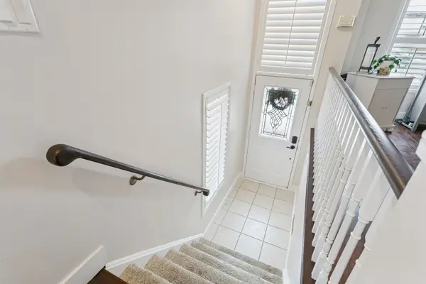 389 Fairgate WAY, Oakville, ON L6H 6Y1