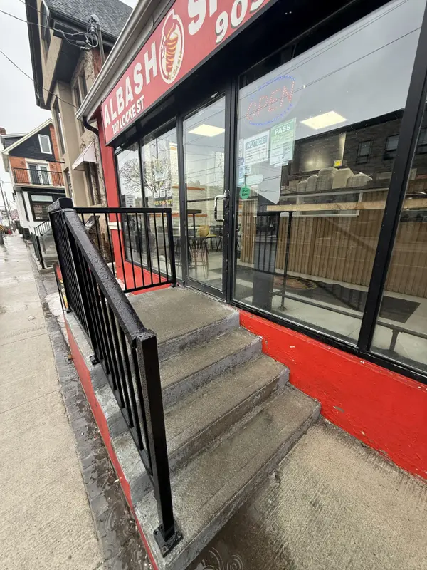 197 Locke ST S, Hamilton, ON L8P 1B5