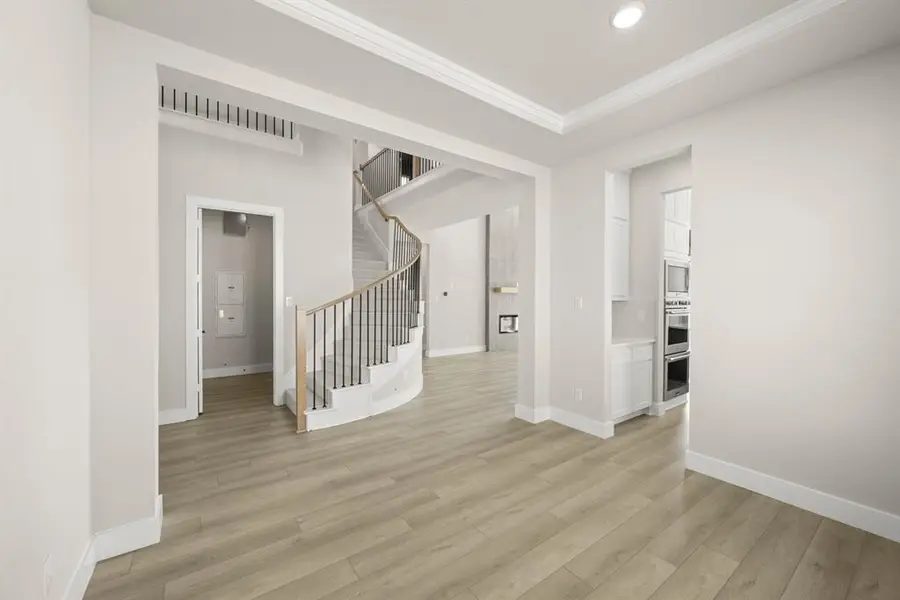 2306 Flock Drive, Mansfield, TX 76063