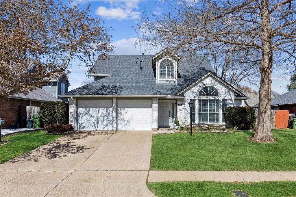 705 Timbercreek Drive, Hurst, TX 76053