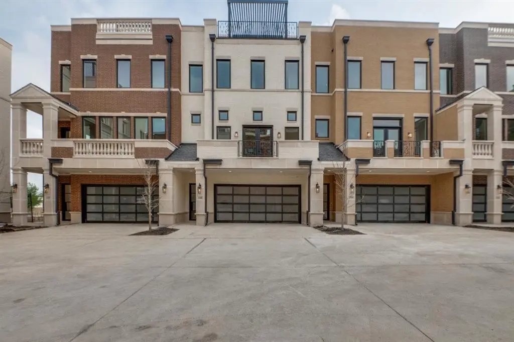 250 E Dallas Road #119, Grapevine, TX 76051