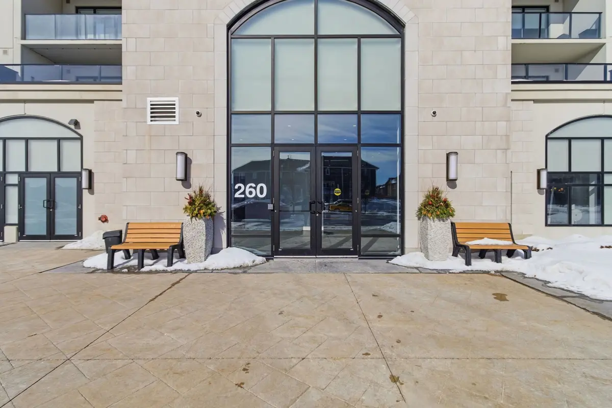 260 Villagewalk BLVD #1109, London North, ON N6G 0W6