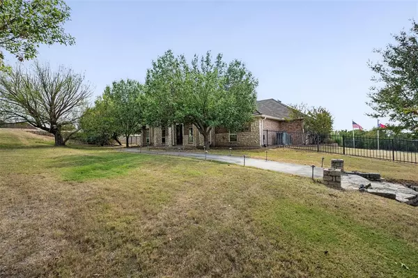 Weatherford, TX 76088,167 Duke Trail