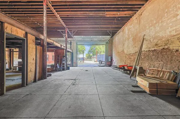 125 S Waco Street, Hillsboro, TX 76645