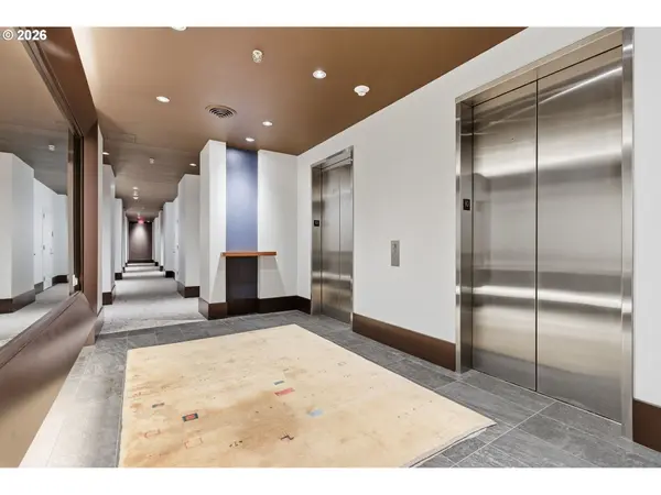 1025 NW Couch ST #1019, Portland, OR 97209