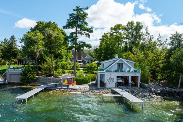 153 Creighton ST S, Ramara, ON L3V 6H7