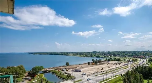 Barrie, ON L4N 3A5,75 Ellen ST N #1111