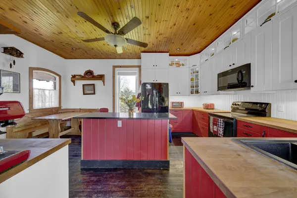 7685 County Road 2 N/A, Greater Napanee, ON K7R 3K6