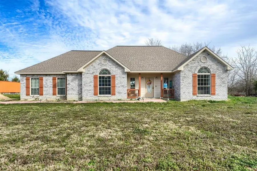 100 County Road 4719, Cumby, TX 75433