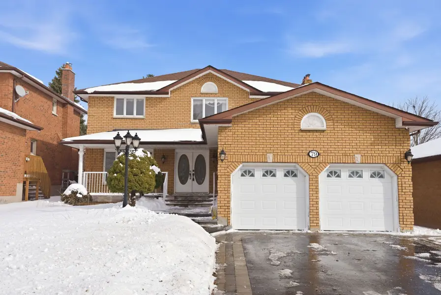 79 Elizabeth ST, Oshawa, ON L1J 8H3