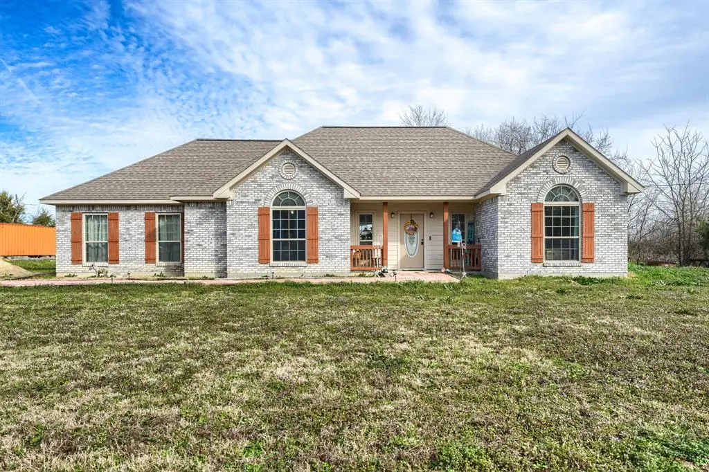 100 County Road 4719, Cumby, TX 75433