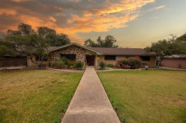 5122 Meadowbrook Drive, Greenville, TX 75402