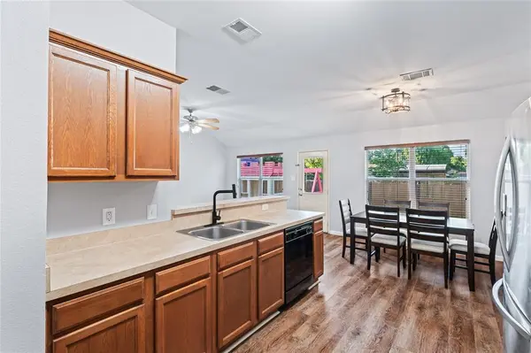 2813 Dana Lane, Denton, TX 76209