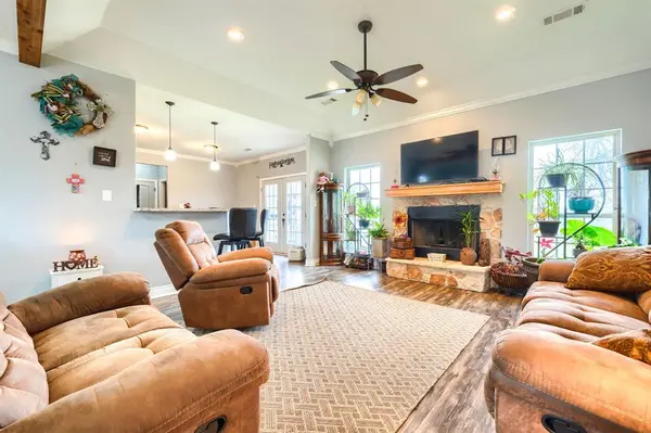 100 County Road 4719, Cumby, TX 75433