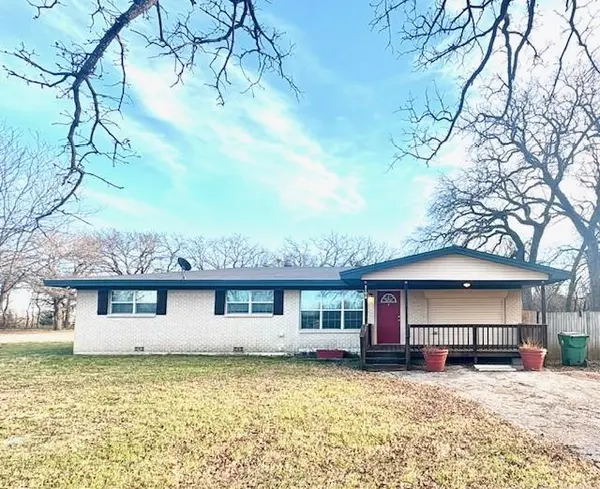 2104 2nd Avenue, Bridgeport, TX 76426