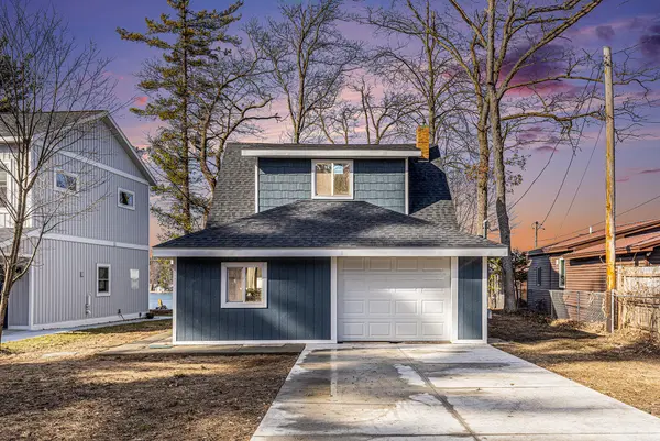 5557 Front ST, Croton Twp, MI 49337