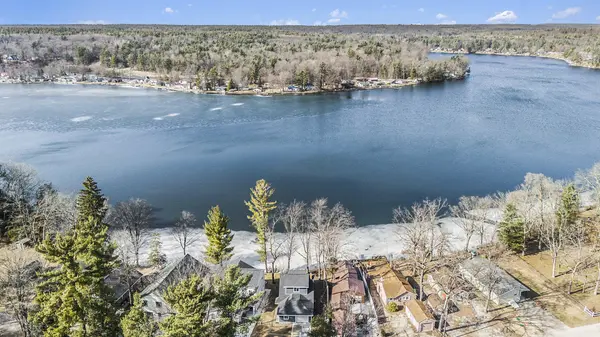 5557 Front ST, Croton Twp, MI 49337