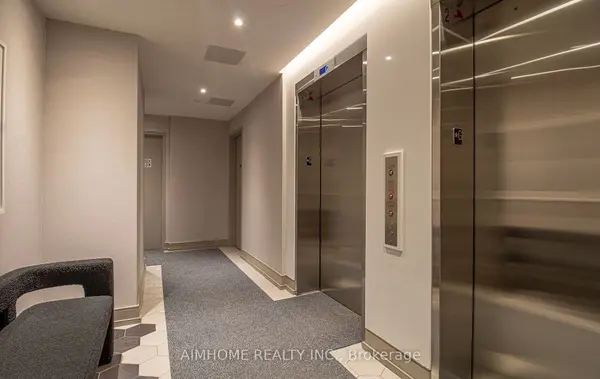 1 Cardiff RD #312, Toronto C10, ON M4P 0G2