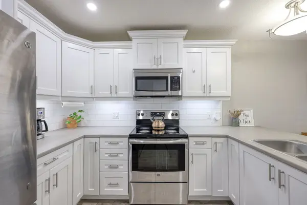 68 North Main ST, Norfolk, ON N3Y 2M3