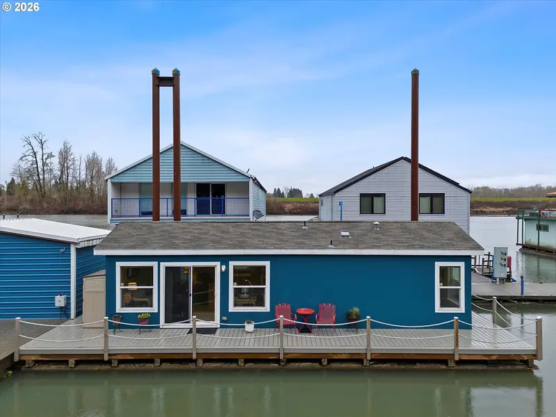 13354 NW Marina WAY, Portland, OR 97231