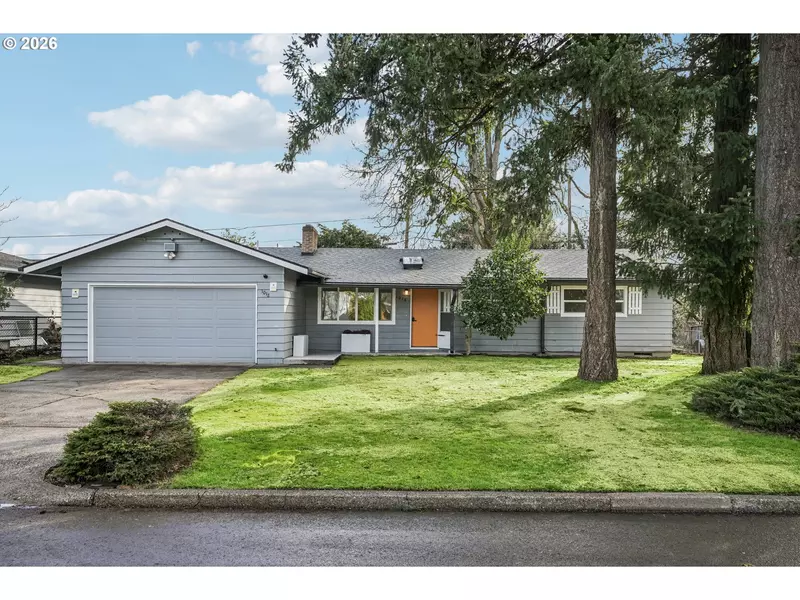 1018 SE 164TH AVE, Portland, OR 97233