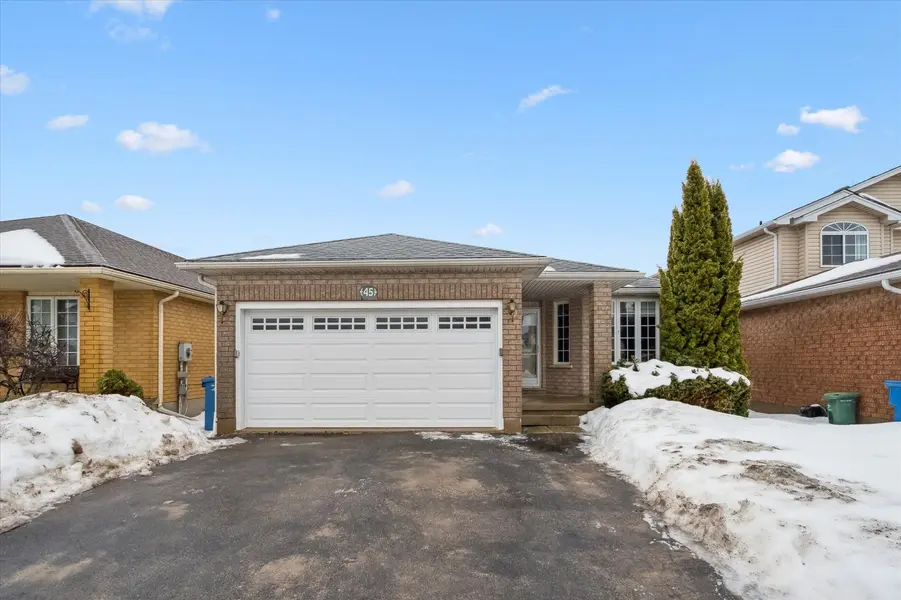45 Borland DR, Guelph, ON N1G 5B5