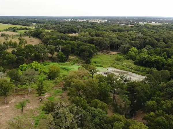 1917 Wildcat Circle, Gholson, TX 76705