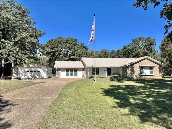303 Brentwood Drive,  Athens,  TX 75751
