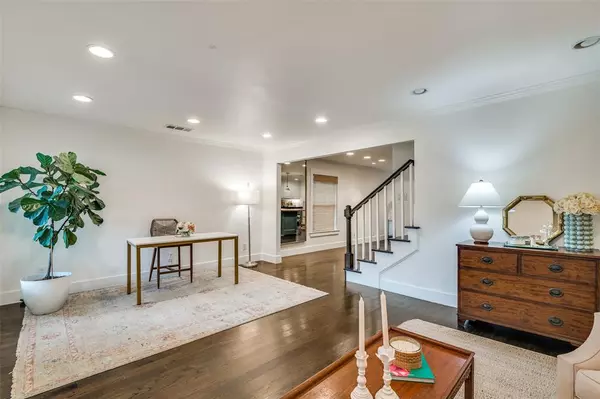 Dallas, TX 75206,5947 Goodwin Avenue