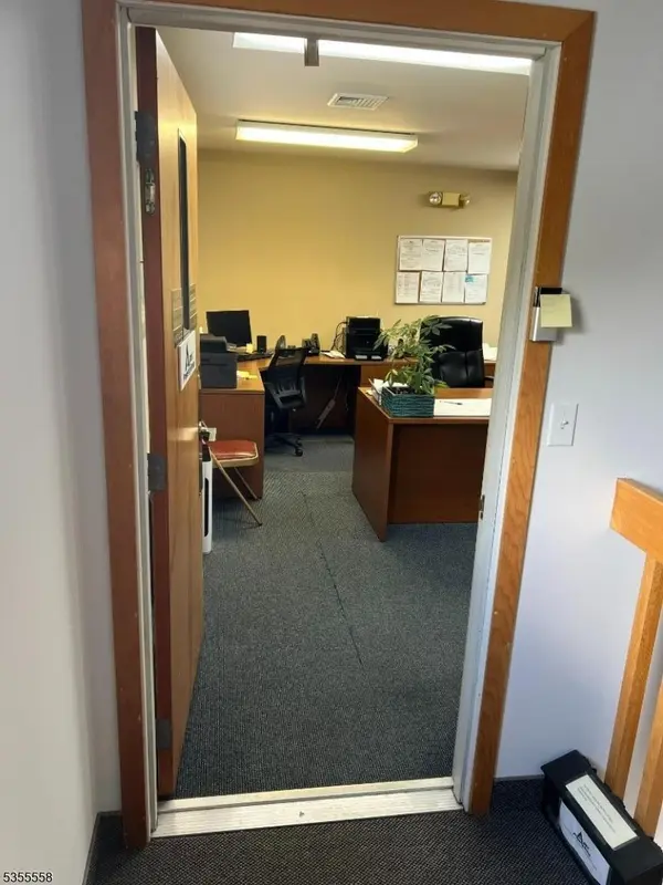 418 Union Blvd, Totowa Boro, NJ 07512