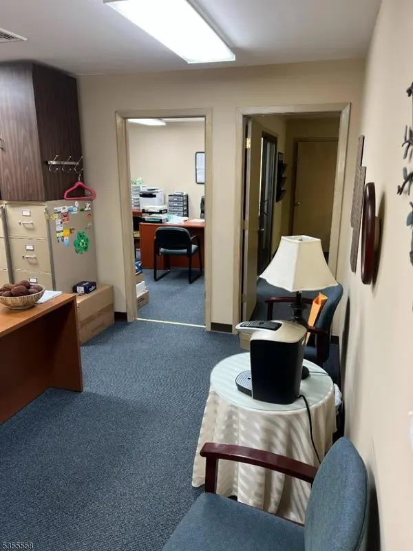 418 Union Blvd, Totowa Boro, NJ 07512