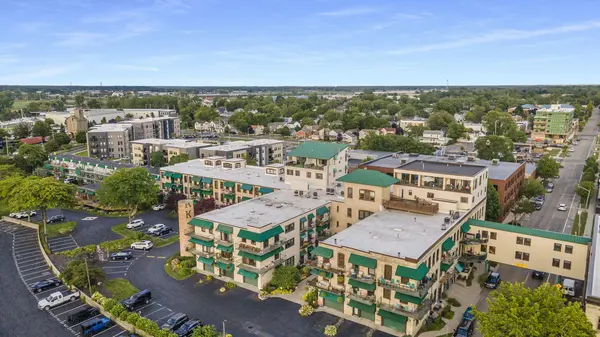 110 N Harbor #310, Grand Haven City, MI 49417