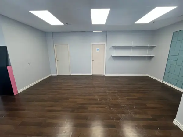 1080 Brock RD #1, Pickering, ON L1W 3H3