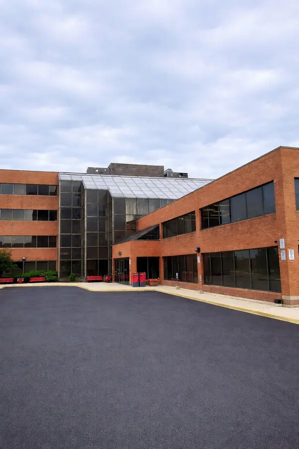 3800 Steeles AVE W #301, Vaughan, ON L4L 4G9