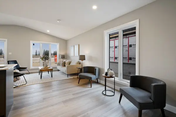 9 Postma CRES, North Middlesex, ON N0M 1A0