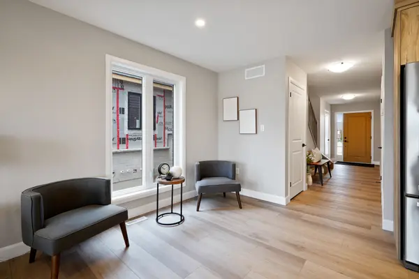 9 Postma CRES, North Middlesex, ON N0M 1A0