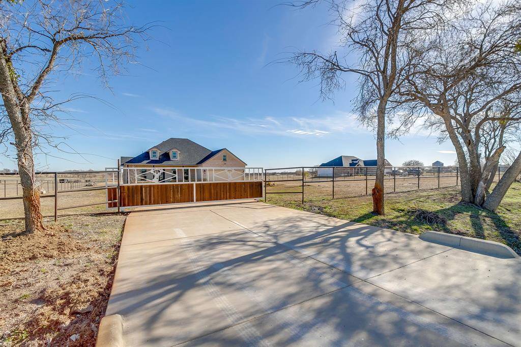 9678 County Road 505, Alvarado, TX 76009