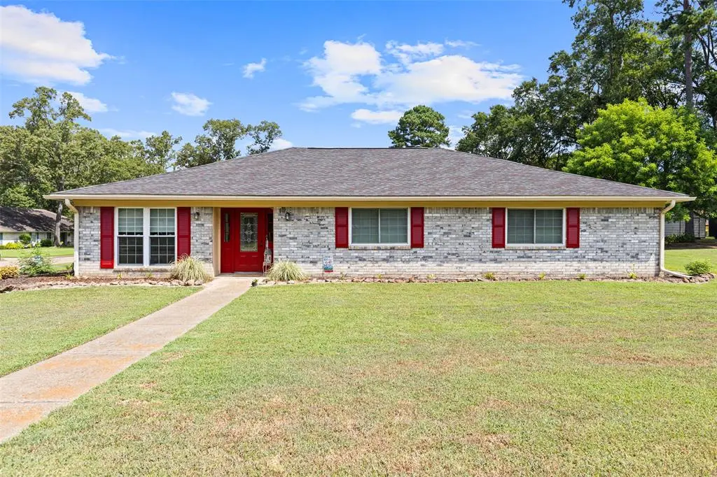 1016 CAMILLIA Street, Gilmer, TX 75644